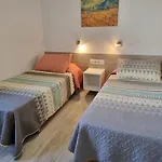 Encantador De 2 En L'escala Con Terraza Privada - Hisp-236-26 Lejlighed *