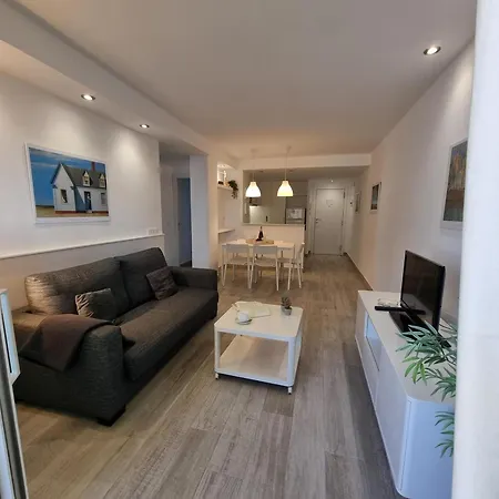 Encantador De 2 En L'escala Con Terraza Privada - Hisp-236-26 * Torroella de Montgrí
