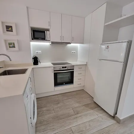 Lejlighed Encantador De 2 En L'escala Con Terraza Privada - Hisp-236-26 *